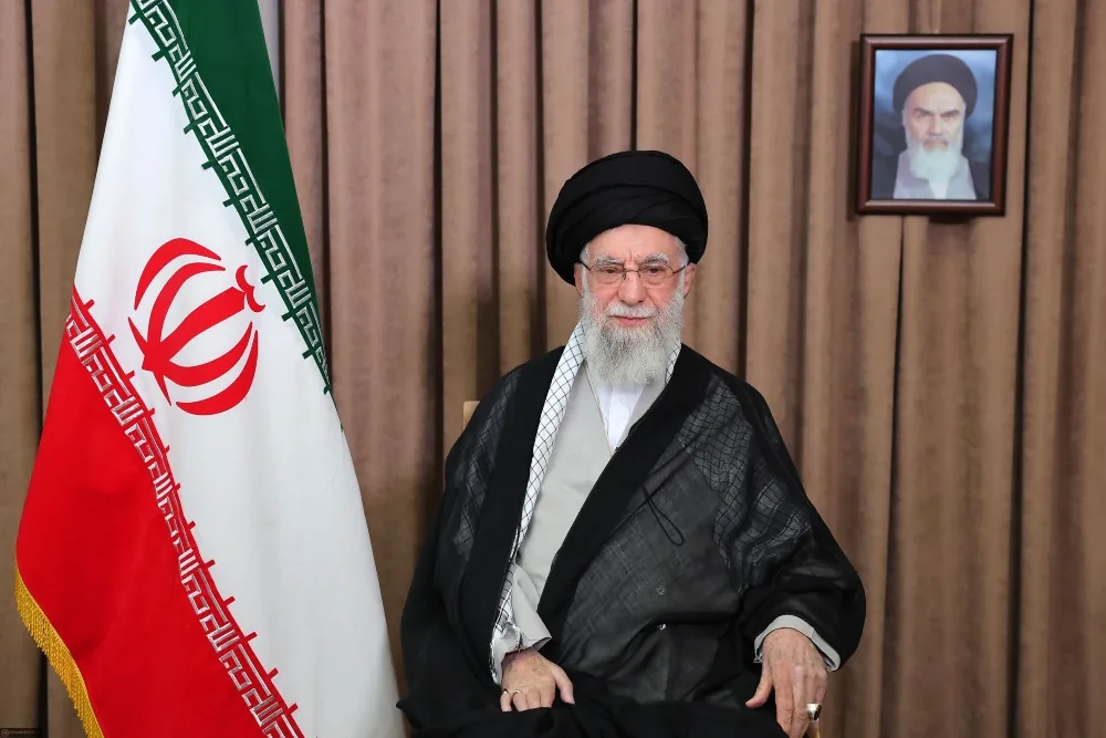 Profil Ayatollah Ali Khamenei, Pemimpin Tertinggi Iran yang Anti Zionis Israel dan AS sejak Dulu