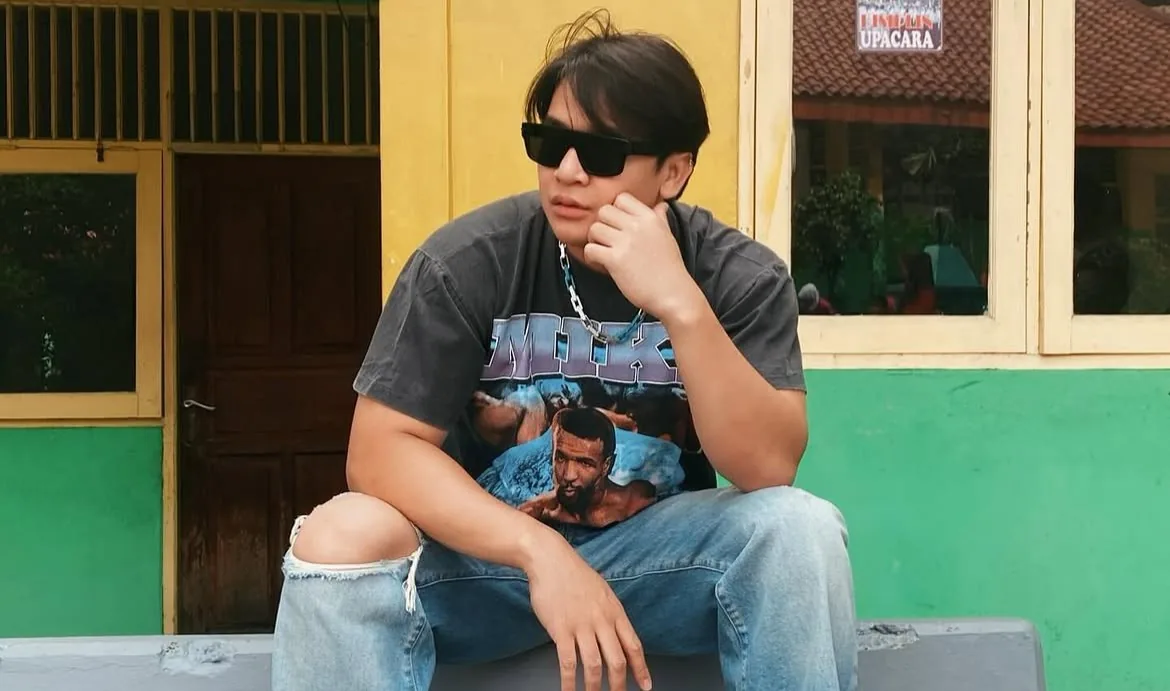 Thumbnail Billy Syahputra Cekcok di Dreamland Bali, Apa yang Sebenarnya Terjadi?