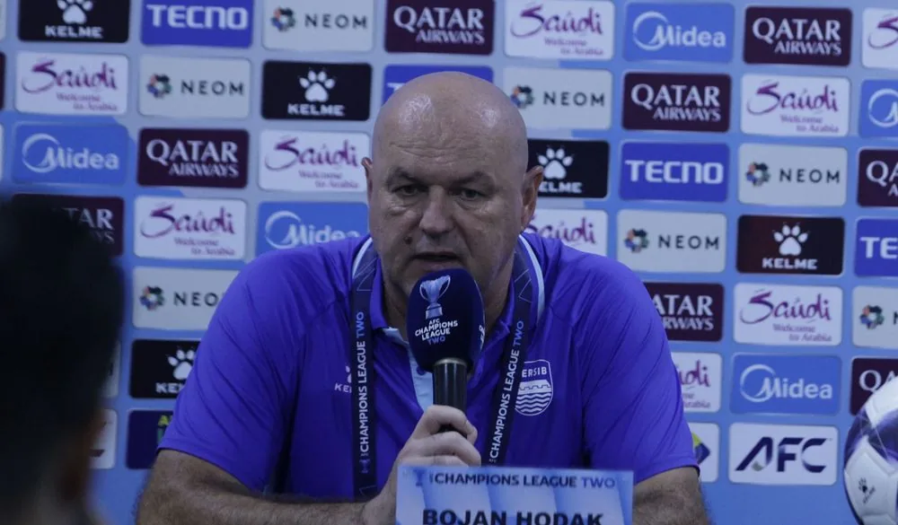 Bojan Hodak Murka Oknum Bobotoh Persib Ricuh usai Laga: Lagi-lagi Kita akan Didenda