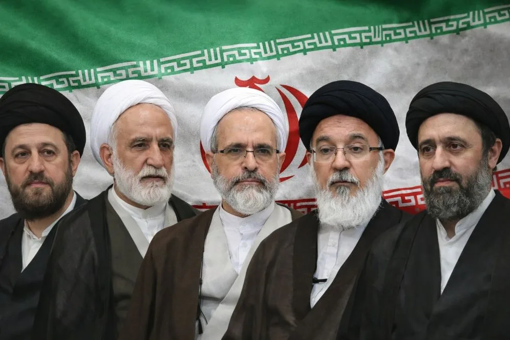 Siapa Pengganti Ayatollah Ali Khamenei sebagai Pemimpin Tertinggi Iran?