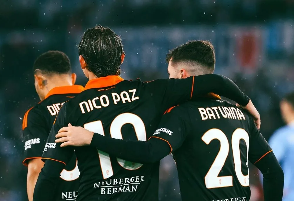 Thumbnail Como Bantai Lazio 3-0, Nico Paz Cetak Dua Gol di Olimpico