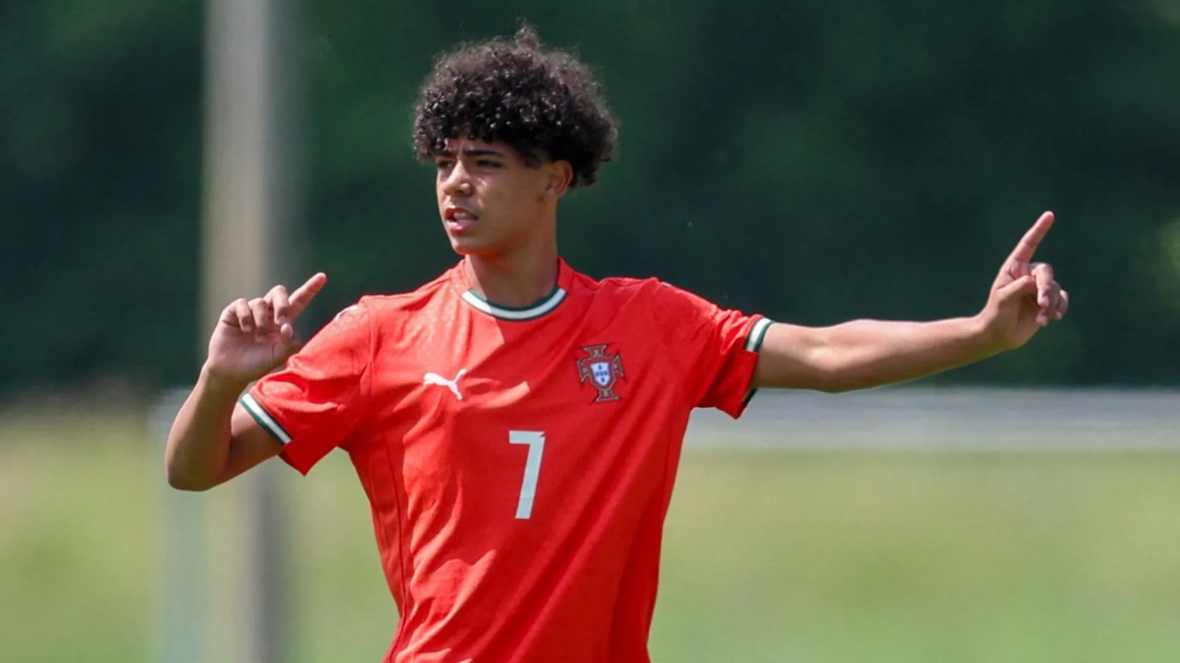 PSG Dikabarkan Tertarik Rekrut Cristiano Ronaldo Jr., Klub Elite Eropa Ikut Pantau