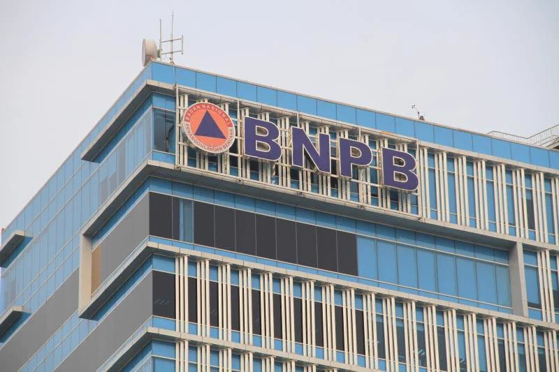 KPK Tahan 5 Tersangka usai OTT di BNPB, Sekretaris Utama BNPB Rustian Tak Jadi Tersangka
