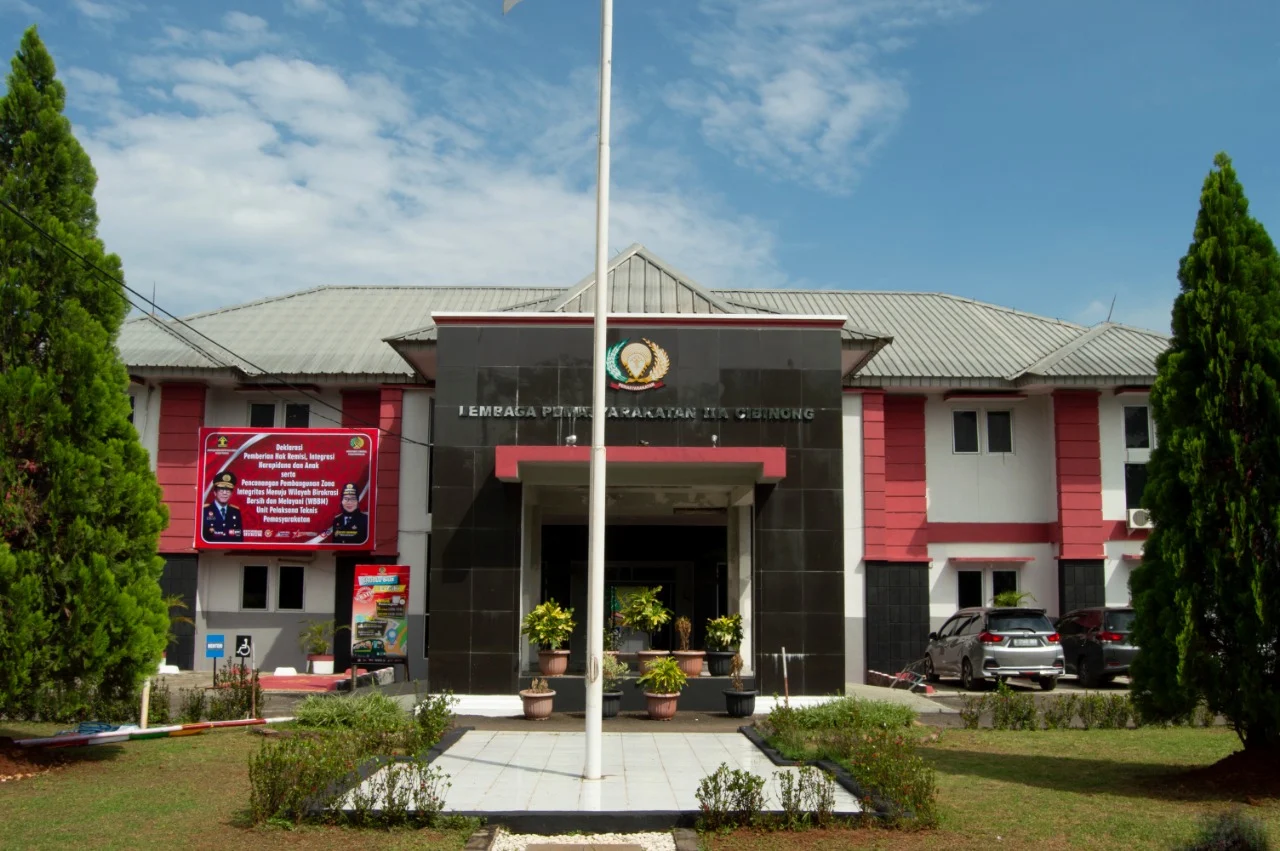 Thumbnail Viral Fasilitas Bak Apartemen di Lapas Cibinong, DPR Minta Menteri Imipas Tindak Tegas Kalapas