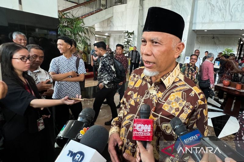 Gubernur Sumbar Minta Gaji ASN Daerah Dibayar Pusat akibat TKD Turun