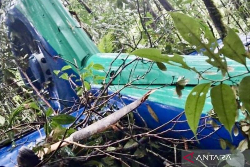 Helikopter Estindo Air Ditemukan Dekat Air Terjun di Tanah Bumbu Kalsel