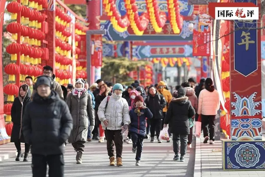 Thumbnail Tren Mudik Terbalik Imlek Meningkat di China, Anak Muda Ajak Orang Tua ke Perantauan