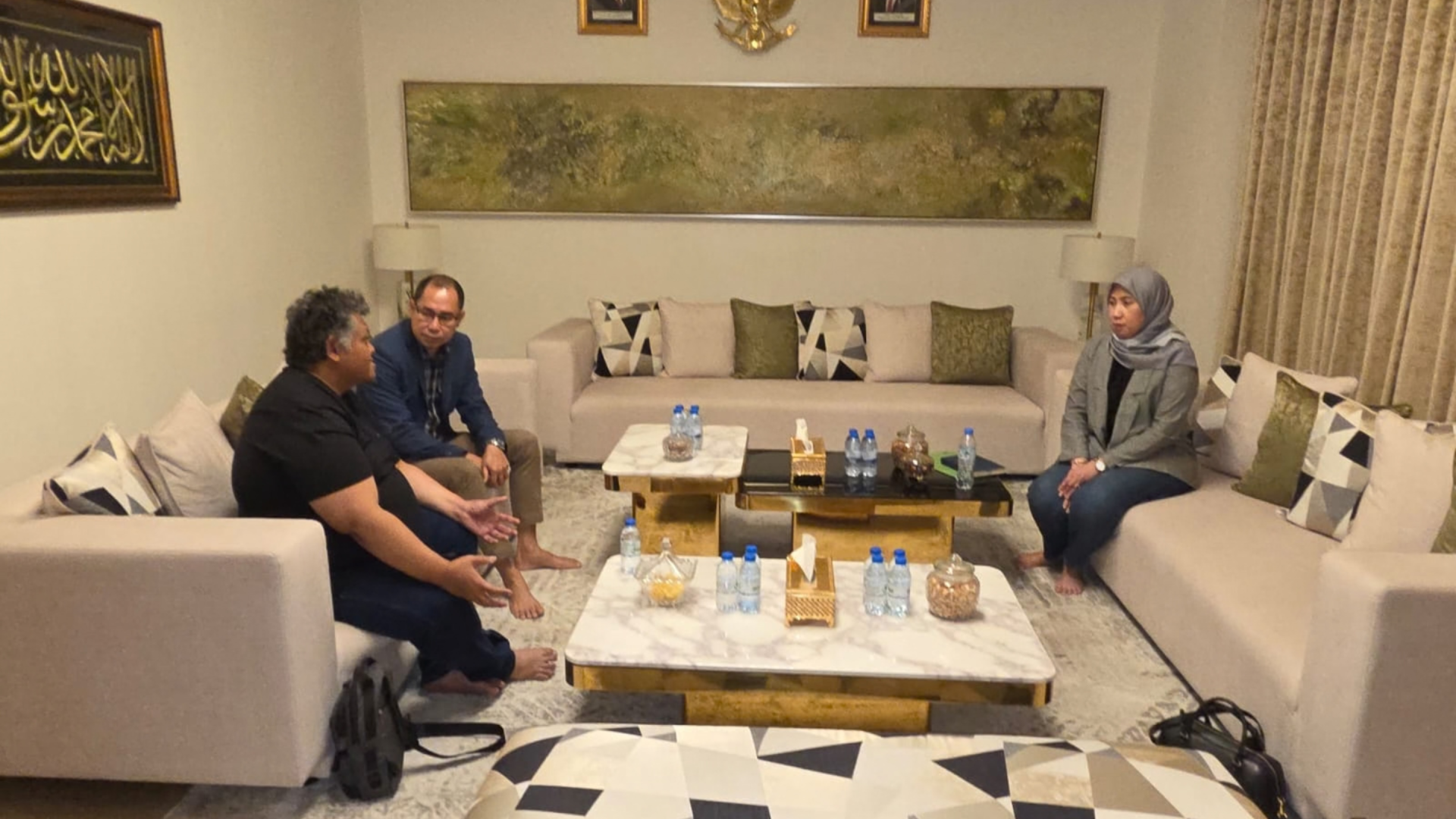 KBRI Abu Dhabi Pantau Ledakan Kapal Musaffah 2, Tiga WNI Masih Hilang