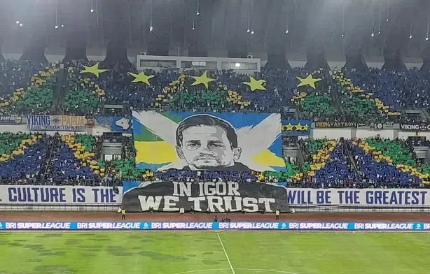 Krisis Kedalaman Skuad Persib: Hanya Punya 27 Pemain Untuk Jalani 4 Kompetisi, Sanggupkah Maung?