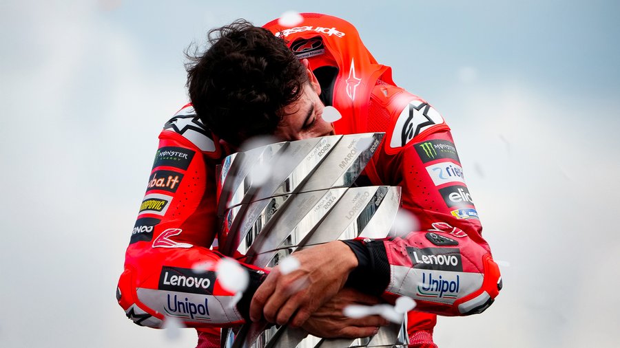 Marquez Juara Dunia MotoGP 2025, Samai Rekor Valentino Rossi