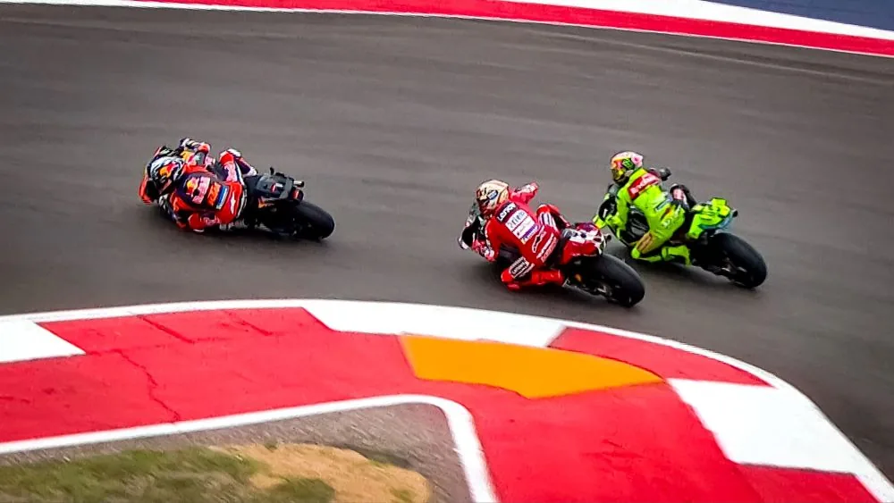 Thumbnail Marquez Kena Long Lap Penalty di MotoGP AS usai Jatuhkan Fabio Di Giannantonio