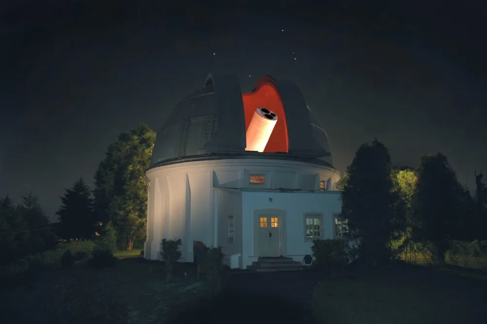 Thumbnail Observatorium Bosscha ITB: Hilal Tidak Mungkin Terlihat 17 Februari, Awal Ramadan Berpotensi 19 Februari