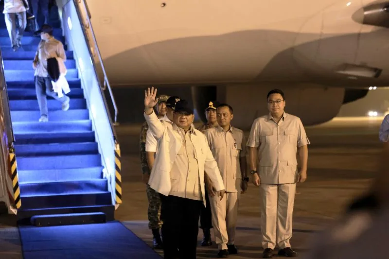 Thumbnail Pulang dari Pakistan dan Rusia, Prabowo Langsung ke Sumatra Lagi