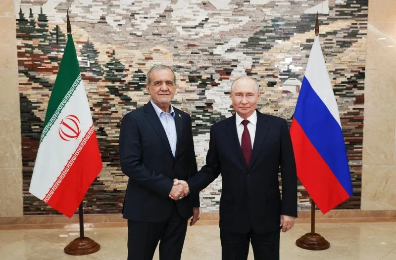 Thumbnail Presiden Iran Bertemu Vladimir Putin: Terima Kasih Sudah Dukung Iran Melawan AS