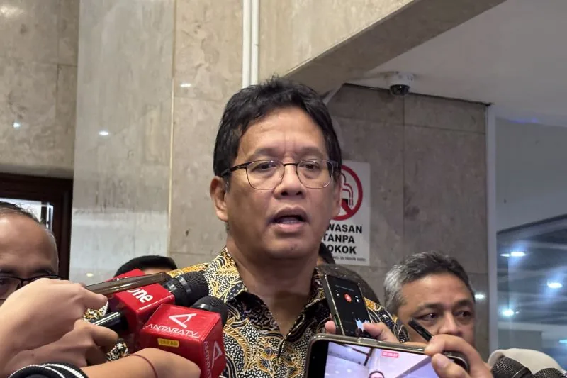 IHSG dan Rupiah Melemah, Purbaya Minta Investor Tak Panik, Ekonomi RI Masih Ekspansif