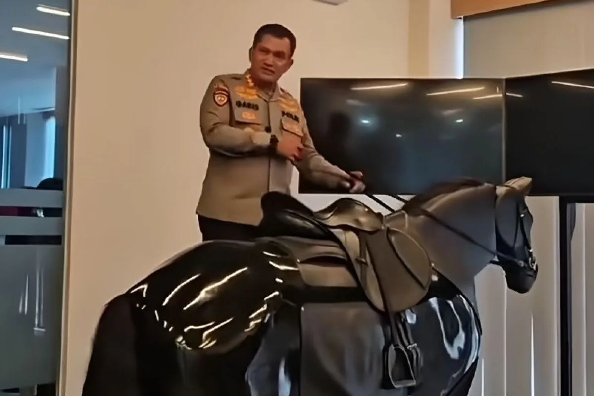 Polri Jelaskan Video Simulator Kuda yang Viral di Medsos, Harga Empat Unit Rp1 Miliar
