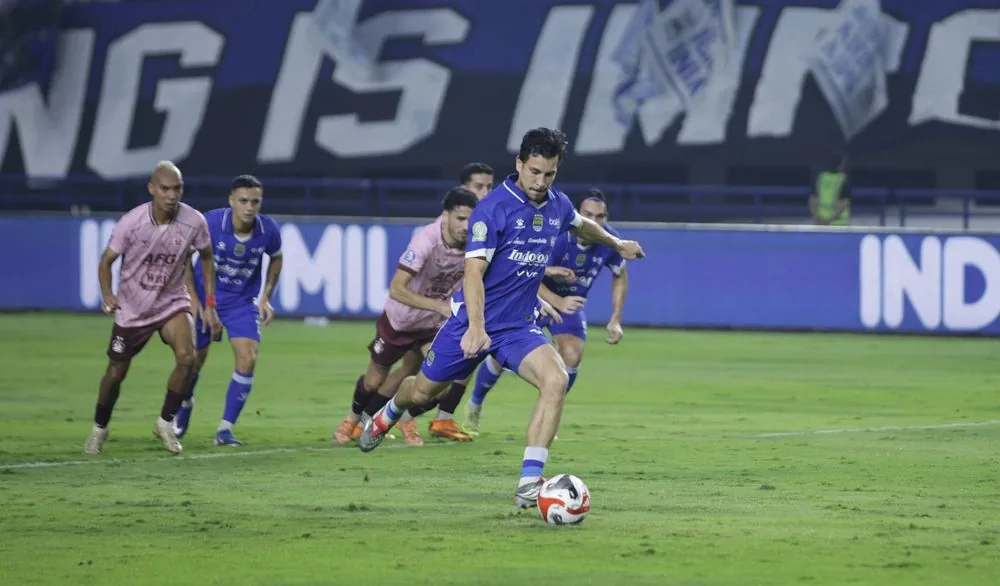 Instagram Thom Haye Hilang usai Tak Ikut Perayaan Persib Juara Dewata Challenge Series 2026, Ada Apa?